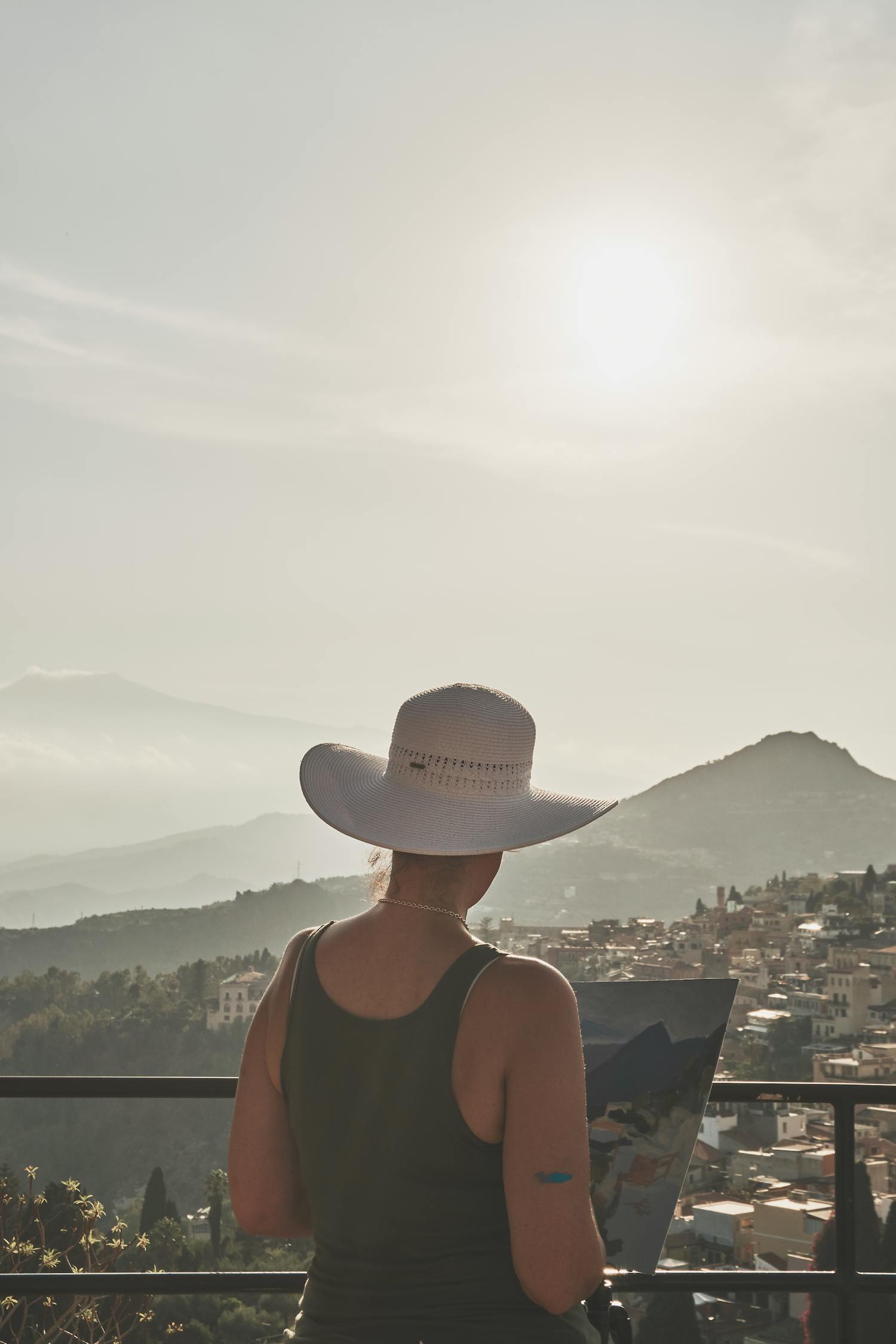 莊達(dá)菲新作發(fā)布，開啟藝術(shù)之旅的無限可能