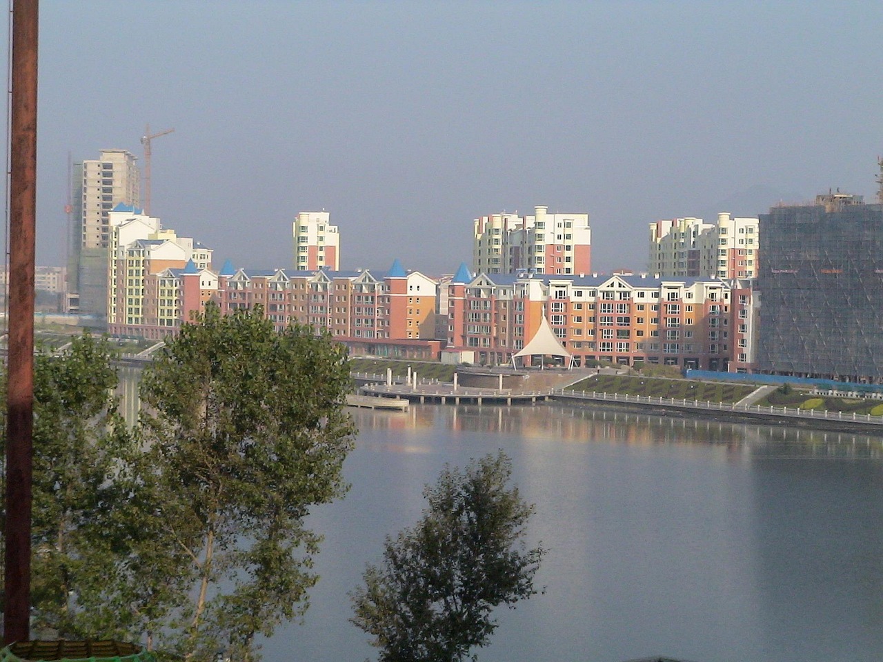 城北新盤亮相，未來居住新標(biāo)桿，引領(lǐng)城市新生活