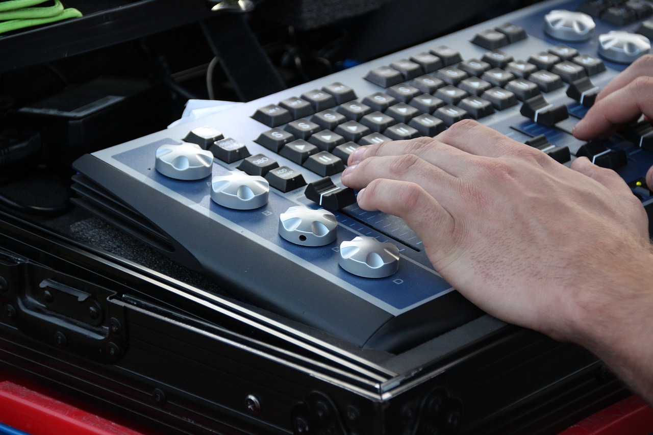 奚大野，持續(xù)創(chuàng)新，探索無(wú)限新動(dòng)態(tài)