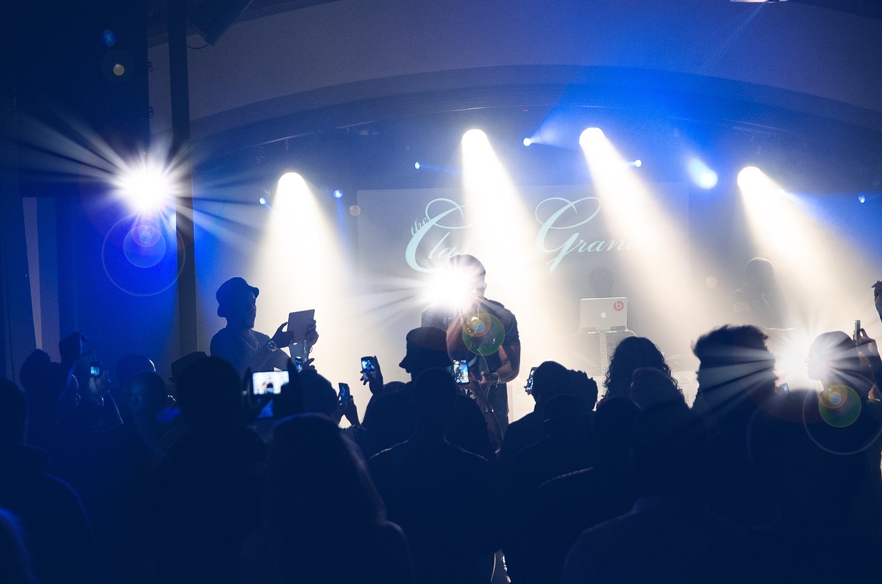 鳳凰傳奇最新歌曲發(fā)布，音樂新篇章開啟