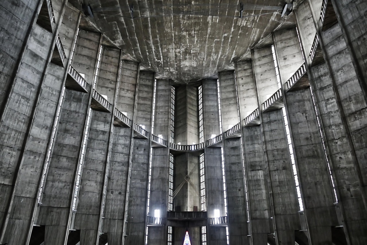 鋼筋混凝土預(yù)制板價(jià)格分析與比較