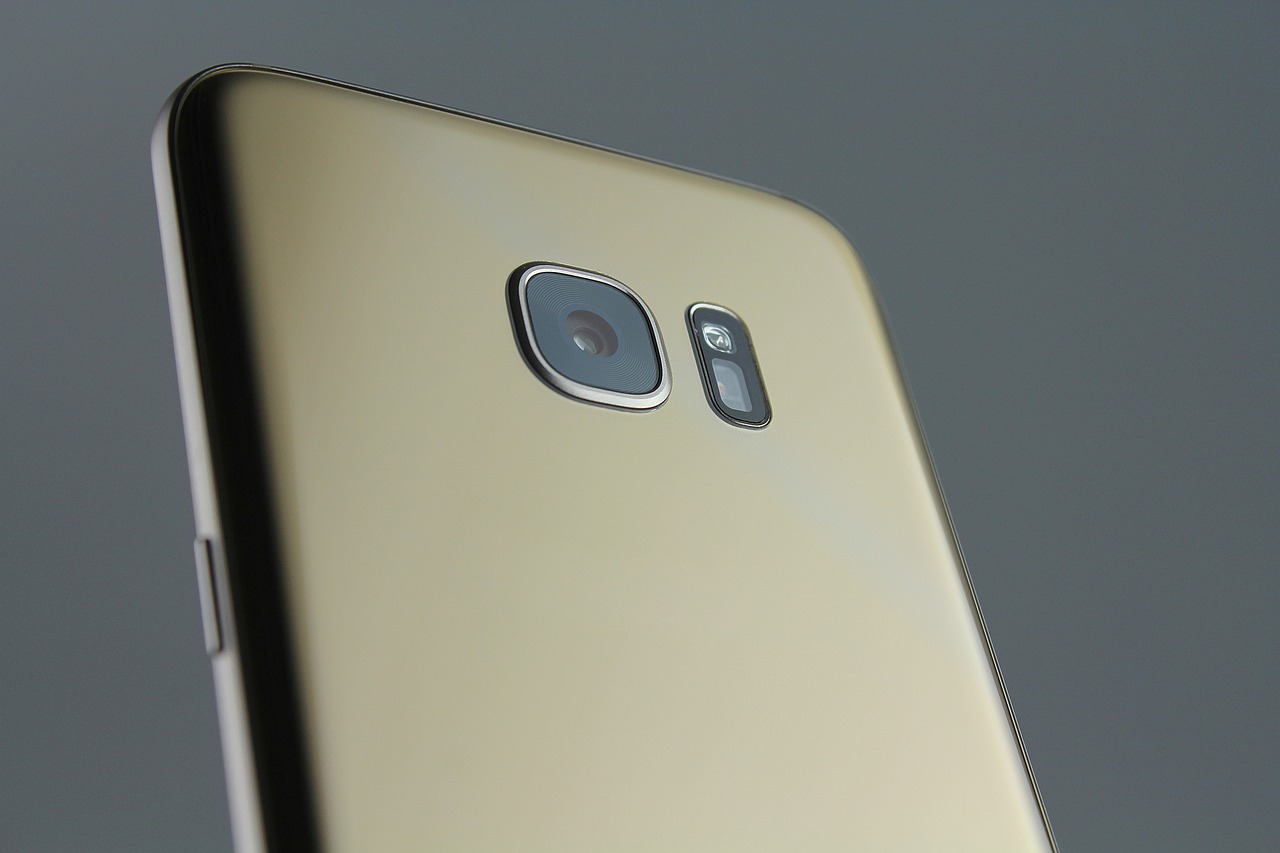 金立最新款超薄手機，科技與美學的巔峰融合