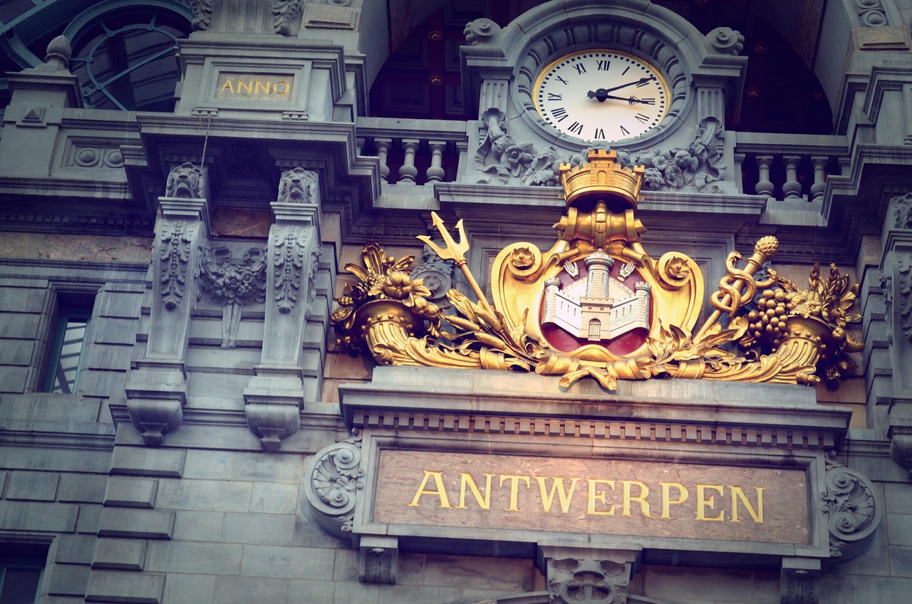 紅樓夢(mèng)新版重塑經(jīng)典魅力，重塑紅樓夢(mèng)的輝煌之路