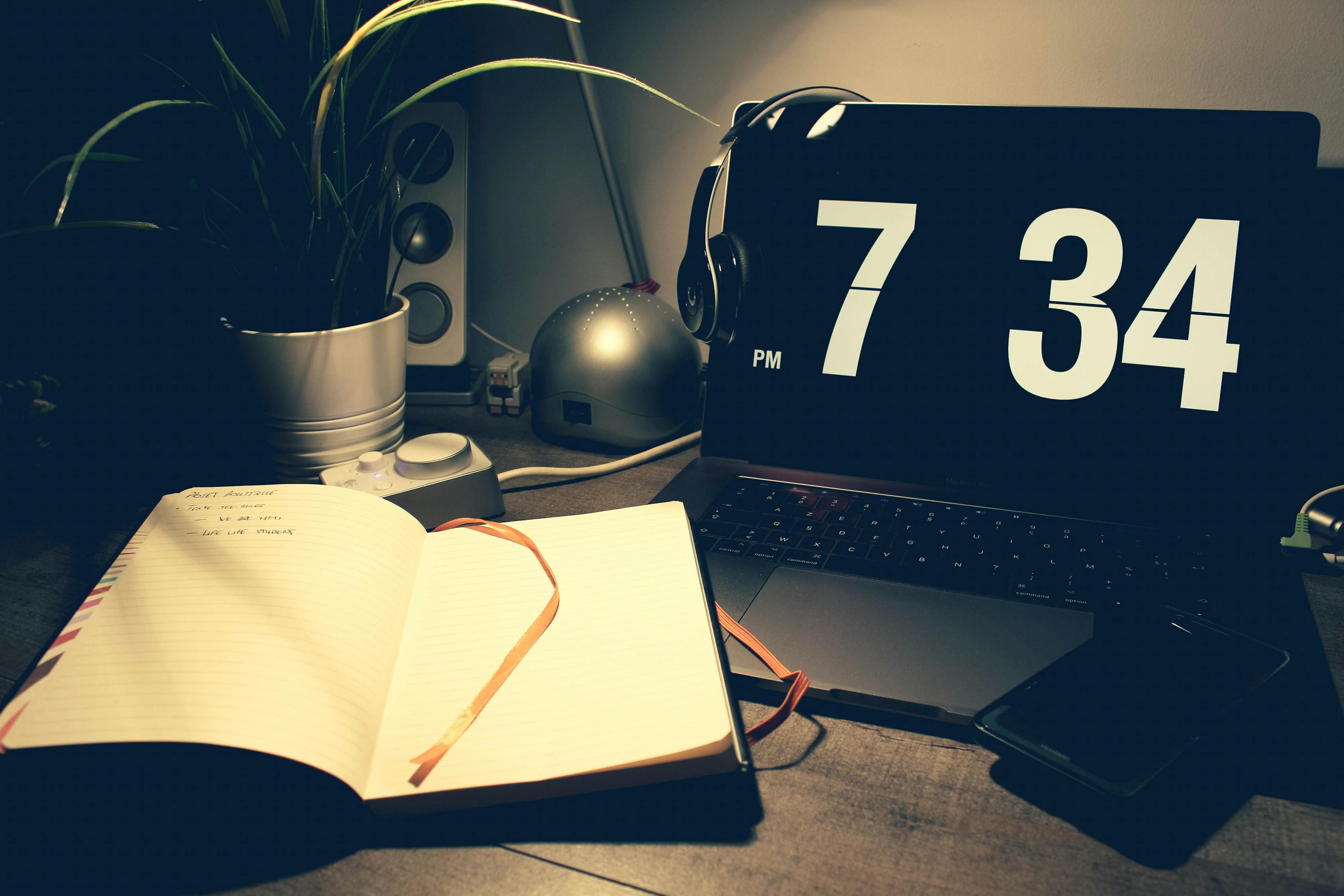 Mac電腦價(jià)格分析，市場(chǎng)趨勢(shì)與影響因素深度探討