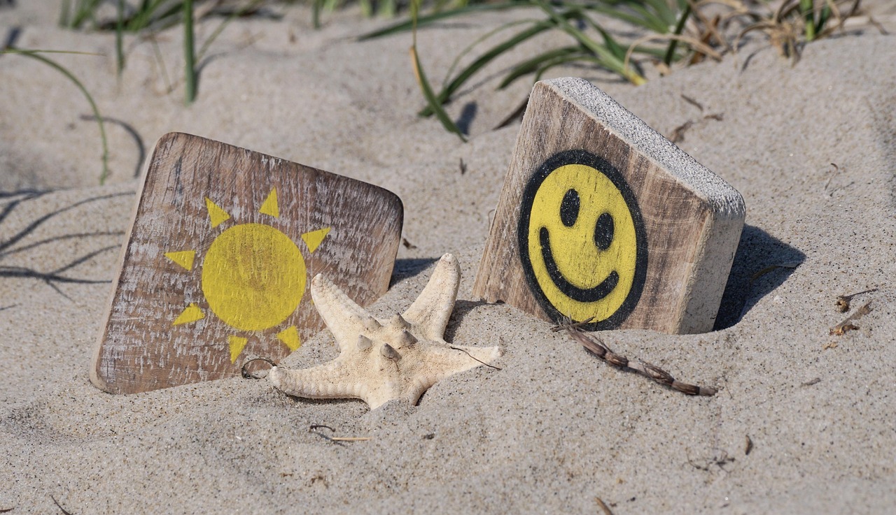 珠海臺(tái)風(fēng)最新動(dòng)態(tài)及城市應(yīng)對(duì)與居民生活調(diào)整