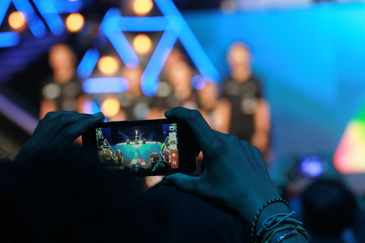 2017年朗誦比賽，展現(xiàn)你的聲音魅力，熱烈報名中！