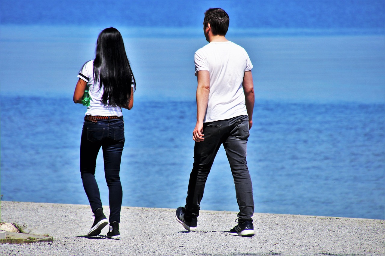 韓國(guó)繼母電影，深度探索家庭、情感與人性的故事