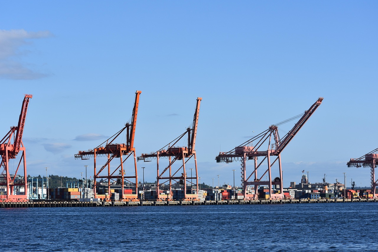 最新拖船技術(shù)引領(lǐng)水上運(yùn)輸行業(yè)的革新與發(fā)展