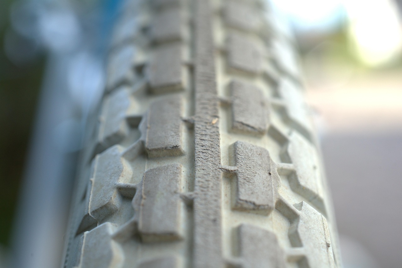 天然橡膠期貨最新資訊深度解析