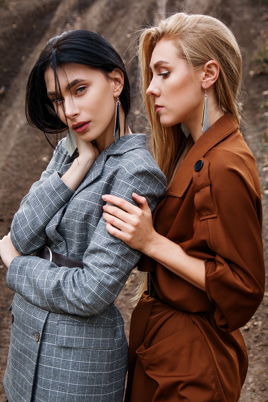 探索時尚前沿，2017秋季新品時裝系列亮相