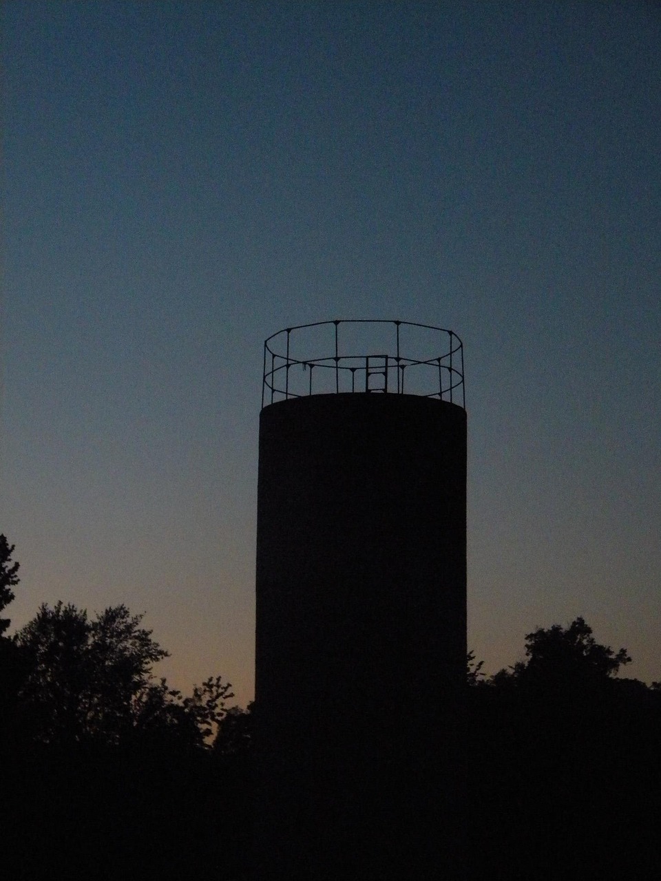 璀璨星辰再現(xiàn)，回望1985年明星風采