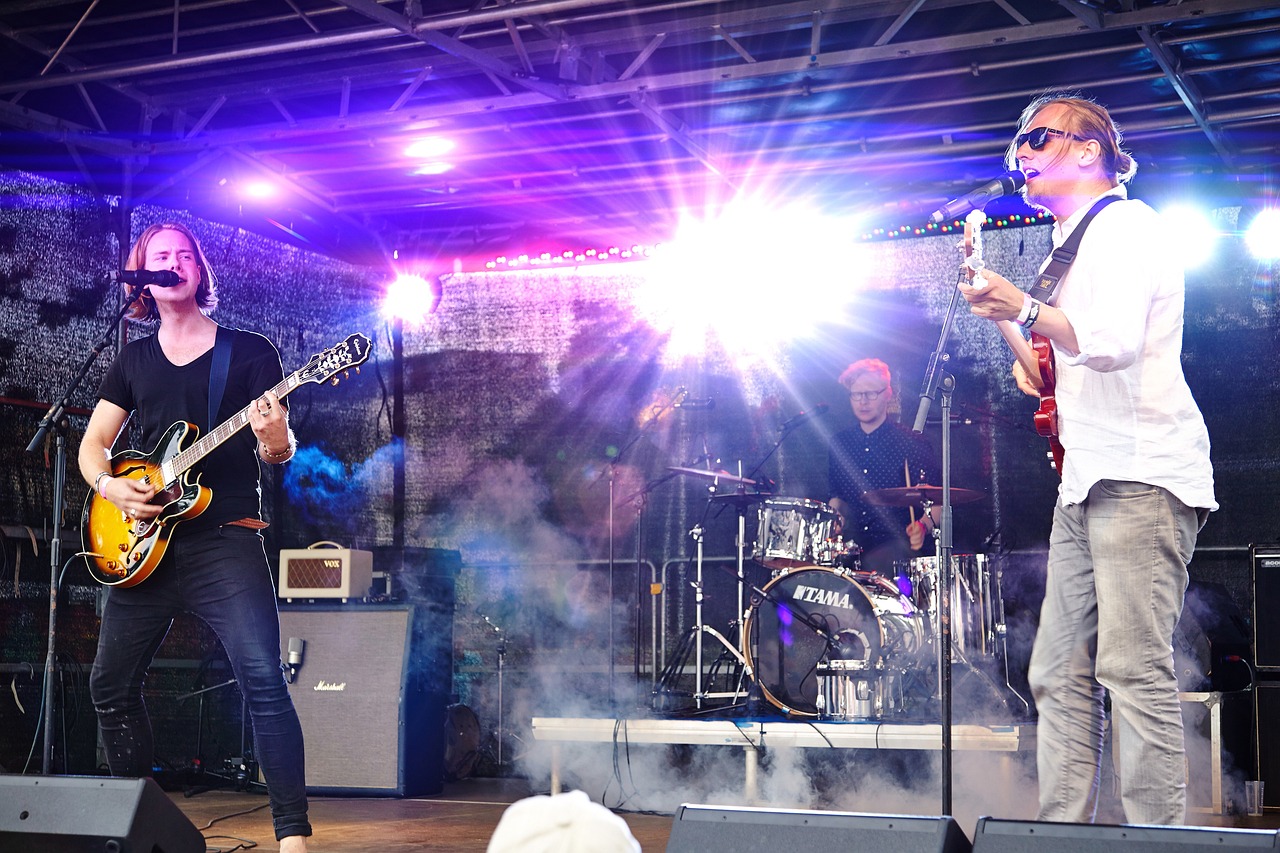 國(guó)際聲樂(lè)比賽，音樂(lè)之光的璀璨舞臺(tái)