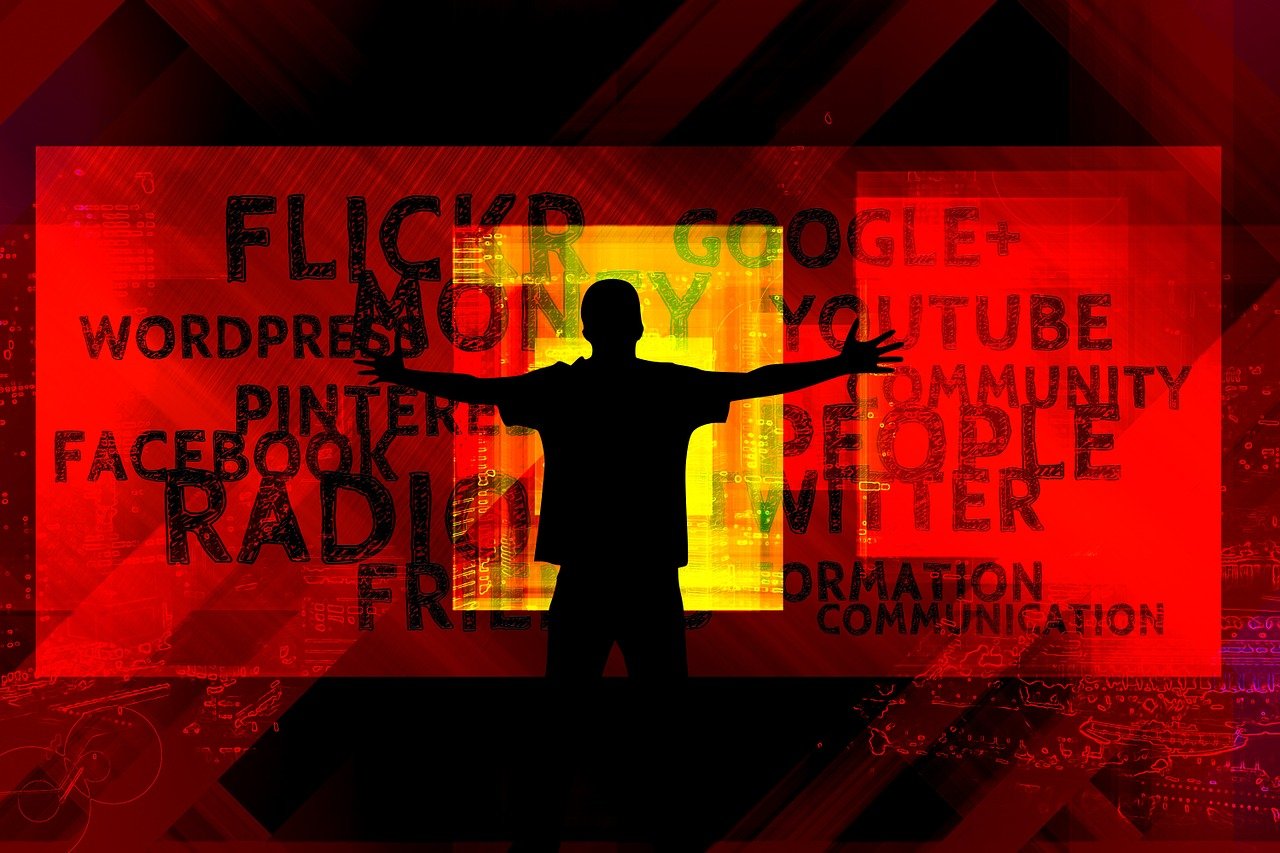 中國網(wǎng)絡(luò)電視臺(tái)，引領(lǐng)新時(shí)代的媒體融合先鋒典范