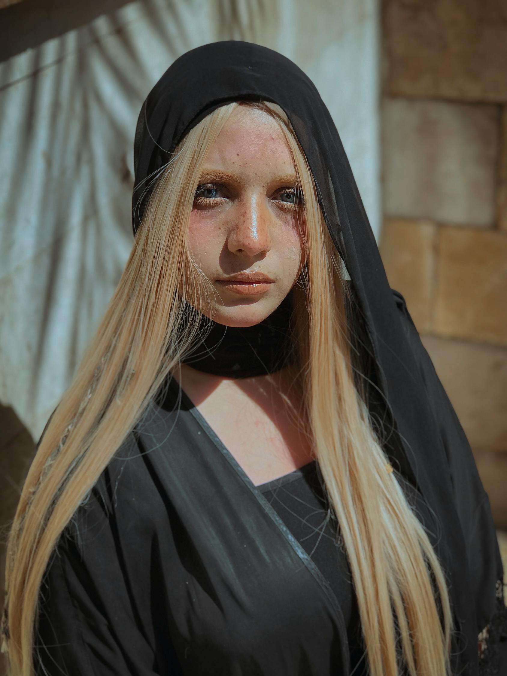 最新女性頭像，時(shí)尚潮流與個(gè)人風(fēng)格的完美展現(xiàn)