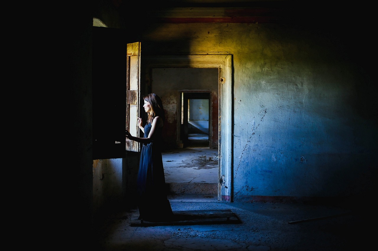 弓電影，探尋銀幕背后的故事與深層意義