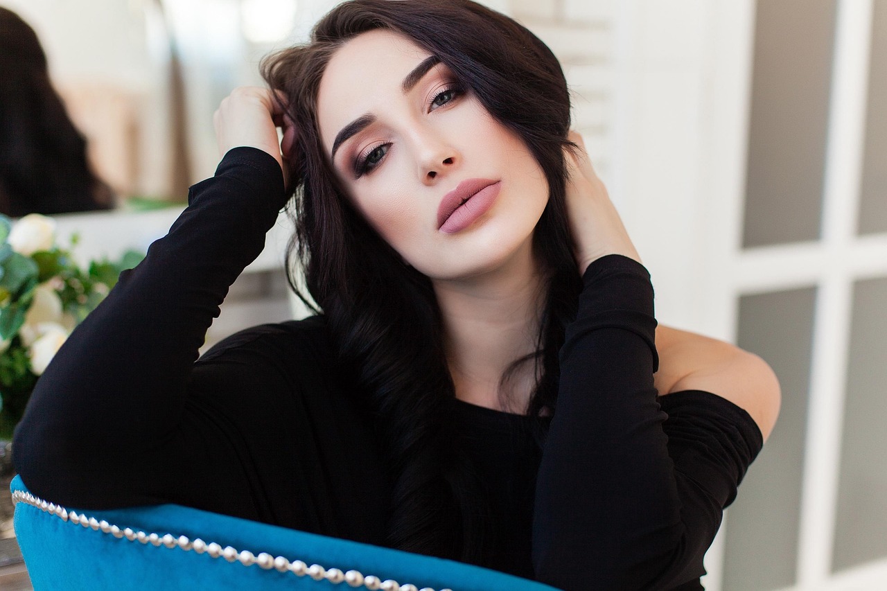 袁立，演員之路的輝煌歷程簡(jiǎn)介