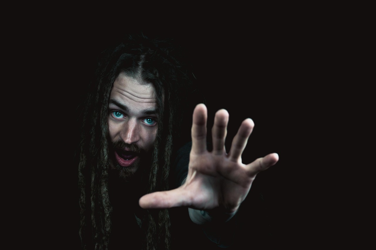 電影中的掙扎與救贖，救救我電影，救救我心靈之旅