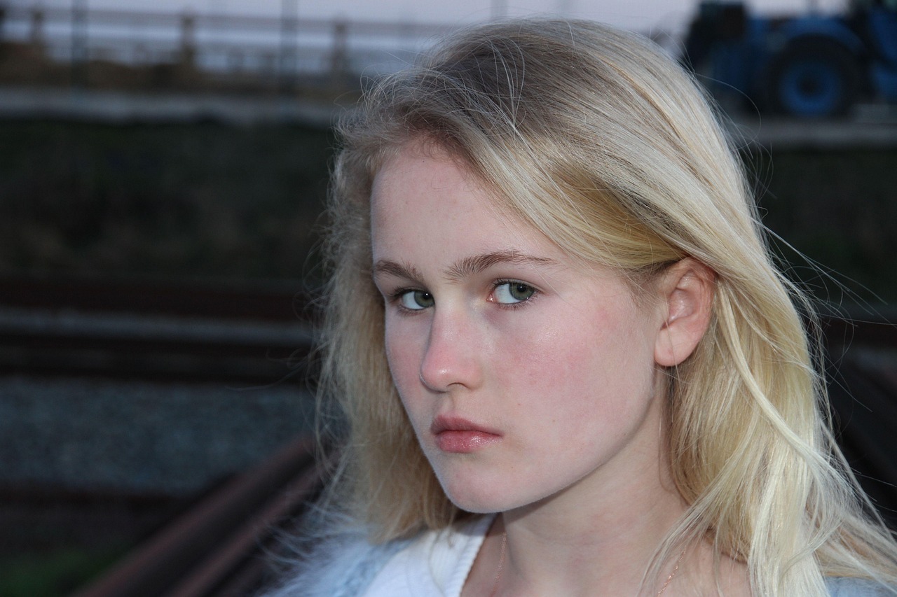 大小臉明星現(xiàn)象解讀與審美思考