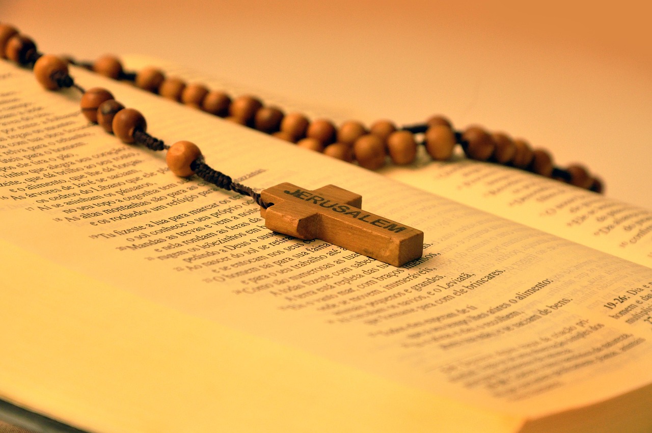 鑫圣金業(yè)行情軟件，黃金投資新時(shí)代的智能領(lǐng)航工具