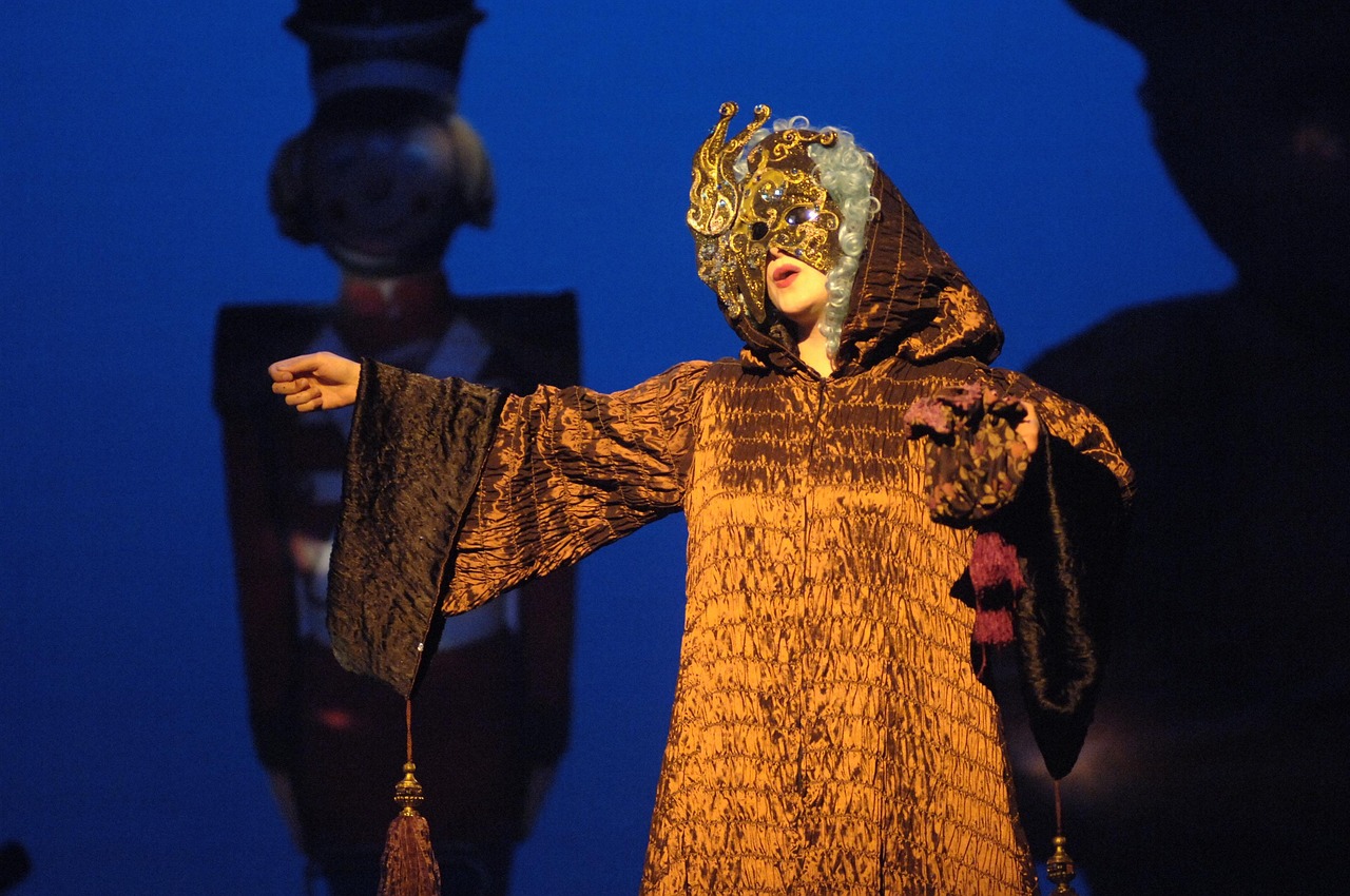 黎漢持，演藝之路的閃耀之星