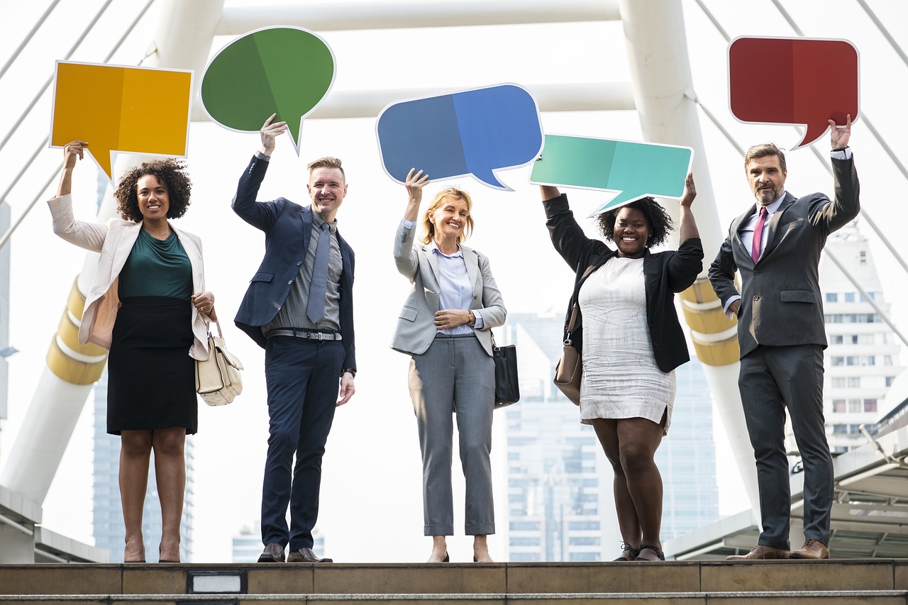 玫瑰精油價(jià)格分析與影響因素探討，市場(chǎng)深度解讀