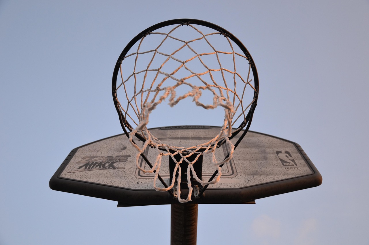 揭秘NBA比賽場地，籃球圣殿的奧秘探索