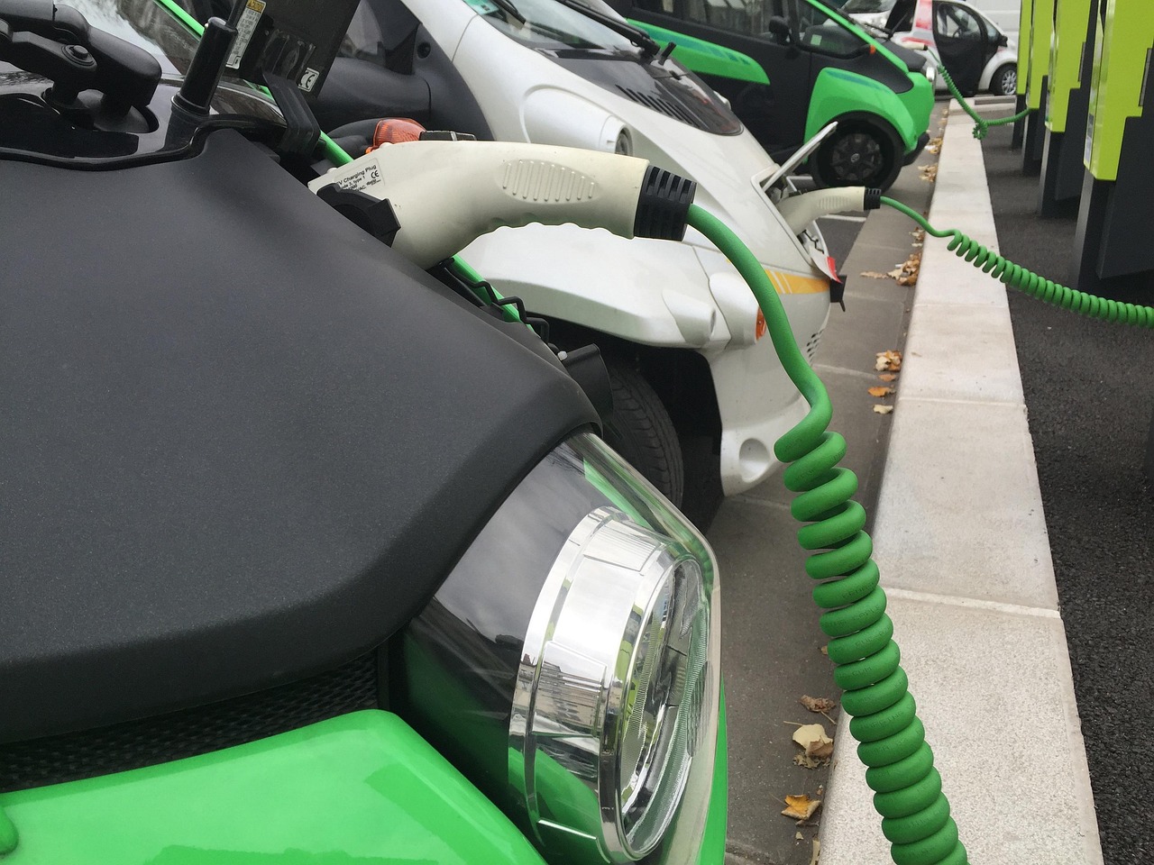長(zhǎng)安奔奔上市，開(kāi)啟微型純電汽車(chē)新紀(jì)元
